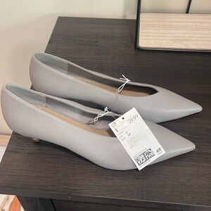 NWT H&M Kitten heels